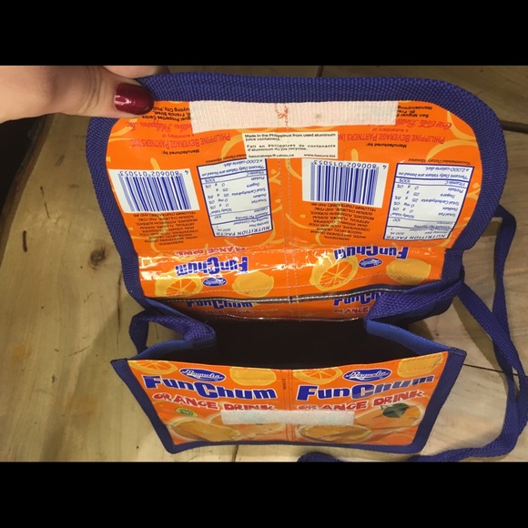 Recycled lil mini purse 👛 - Picture 4 of 4